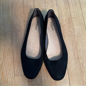 Dr. Scholl's Women's Black Suede Flats